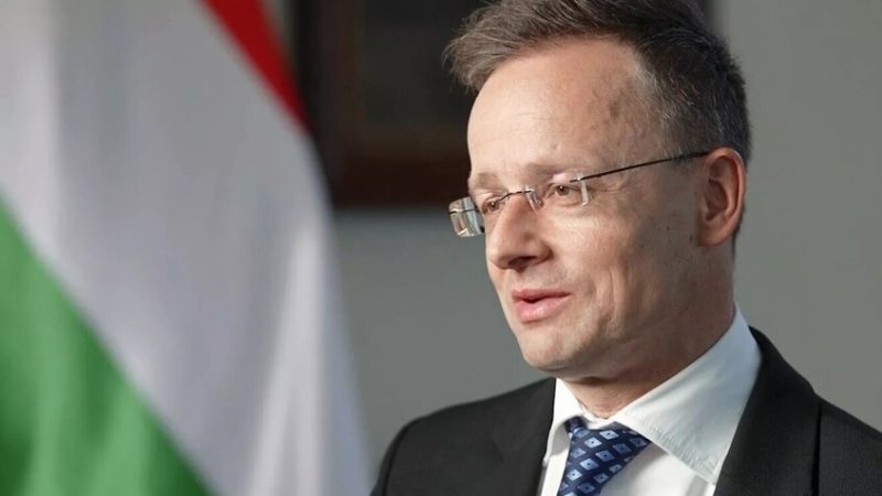 سيارتو: روسيا ستكون لاعبا محوريا عالميا في الأمن.. وهنغاريا لن تقطع التواصل معها أبدا