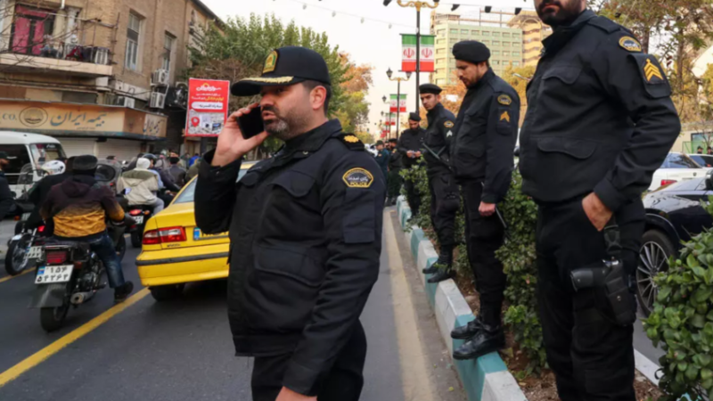 إيران.. القبض على مواطنين كوريين بتهمة التهريب