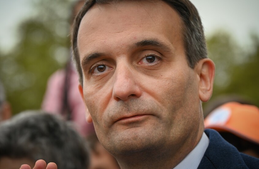 زعيم حزب فرنسي يصف تصريحات “الناتو” حول ضربات استباقية ضد روسيا بـ”الجنون”