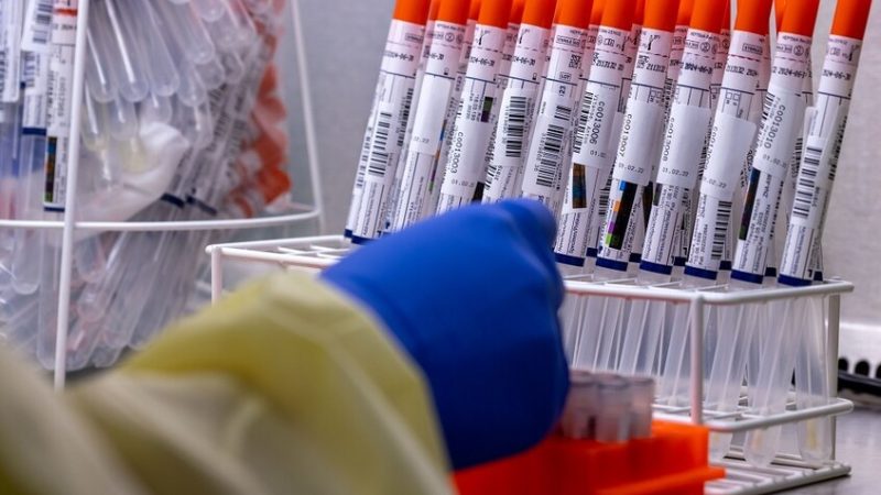 وسائل إعلام: الولايات المتحدة تريد جمع بيانات طبية من الدول الإفريقية