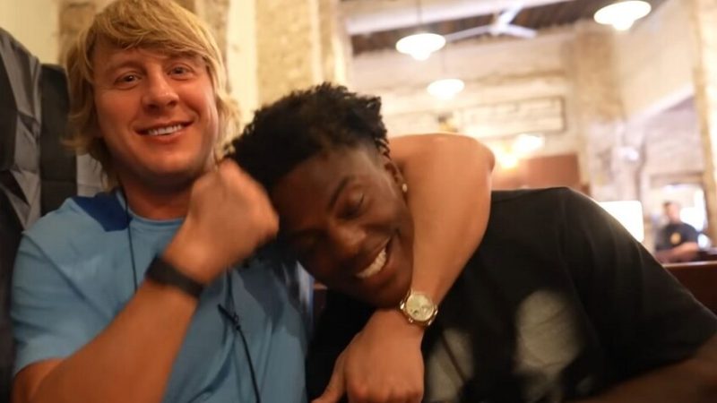 جدال بين مقاتل شهير في “UFC” وصانع محتوى عالمي بسبب رونالدو وميسي (فيديو)