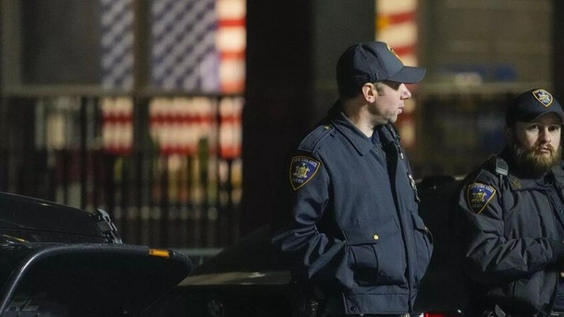 إعلام: ولاية نيويورك أطلقت سراح 7 آلاف مهاجر غير شرعي منذ بداية عودة ترامب للرئاسة