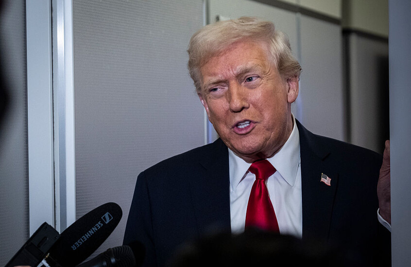 ترامب: “إنفيديا” ستتمكن من تصدير شرائح الذكاء الاصطناعي المتقدمة إلى الصين