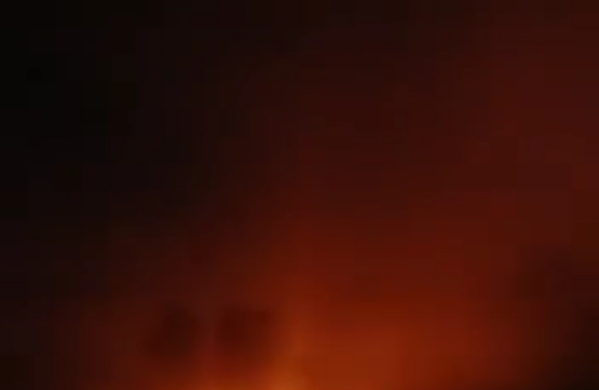 إسرائيل تشن غارات على جنوب لبنان (فيديوهات)