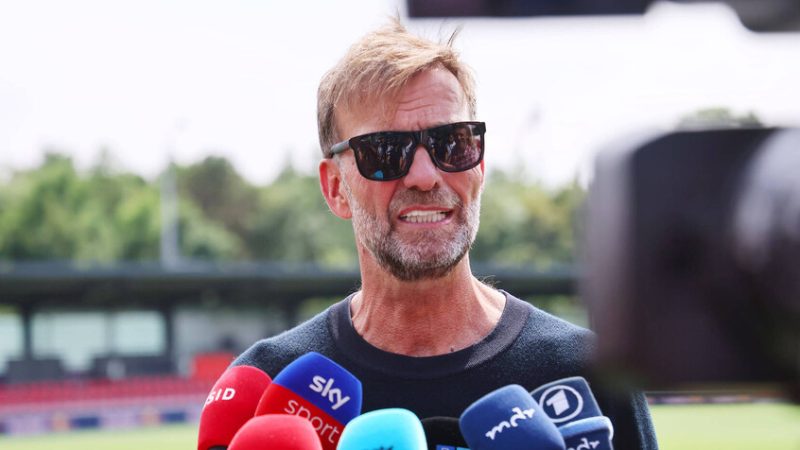 كلوب يغلق الباب أمام ريال مدريد