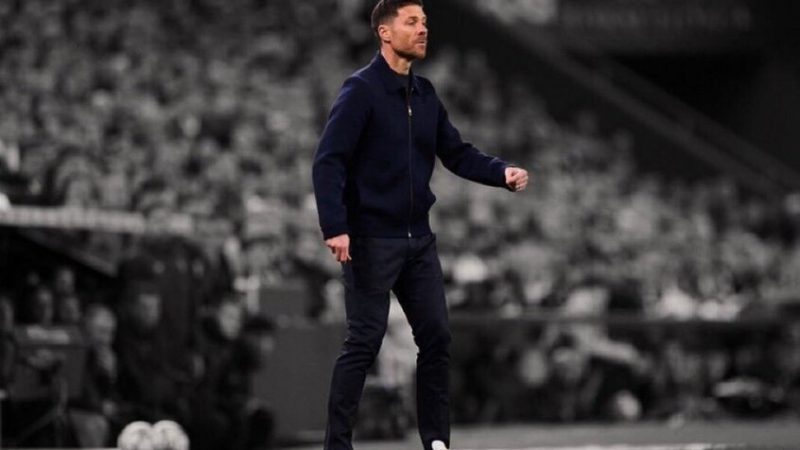 ألونسو يرد بقوة على تقارير إقالته من ريال مدريد