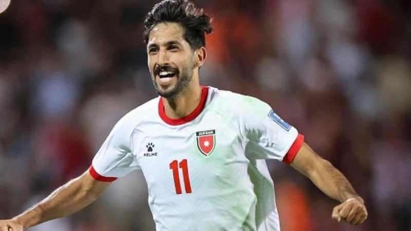 النجم الأردني يزن النعيمات يرد على اهتمام الأهلي المصري بالتعاقد معه