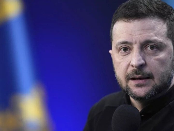 زيلينسكي يعرب عن استعداده لتغيير التشريع لإجراء انتخابات رئاسية بعد دعوة ترامب