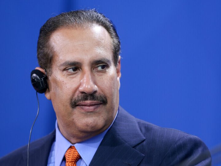 حمد بن جاسم يعلق على مشروع قطار السعودية – قطر ويكشف تمنياته بهذا الخصوص