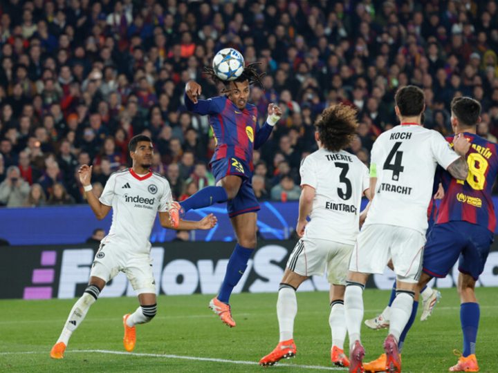 في 3 دقائق.. كوندي يسجل هدفين ويعيد برشلونة لطريق الانتصارات في دوري الأبطال