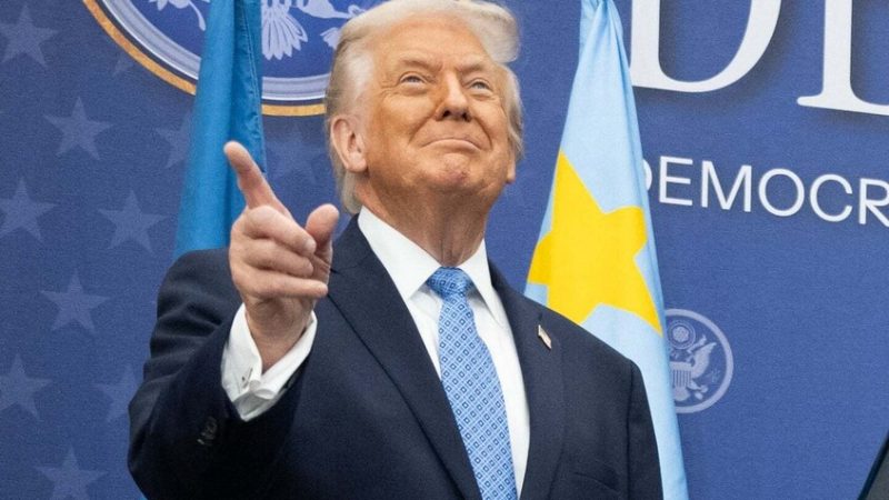 “أوقف 8 حروب” لكنه لا يستطيع إيقاف “النعاس”.. ترامب يؤكد أنه بصحة جيدة!