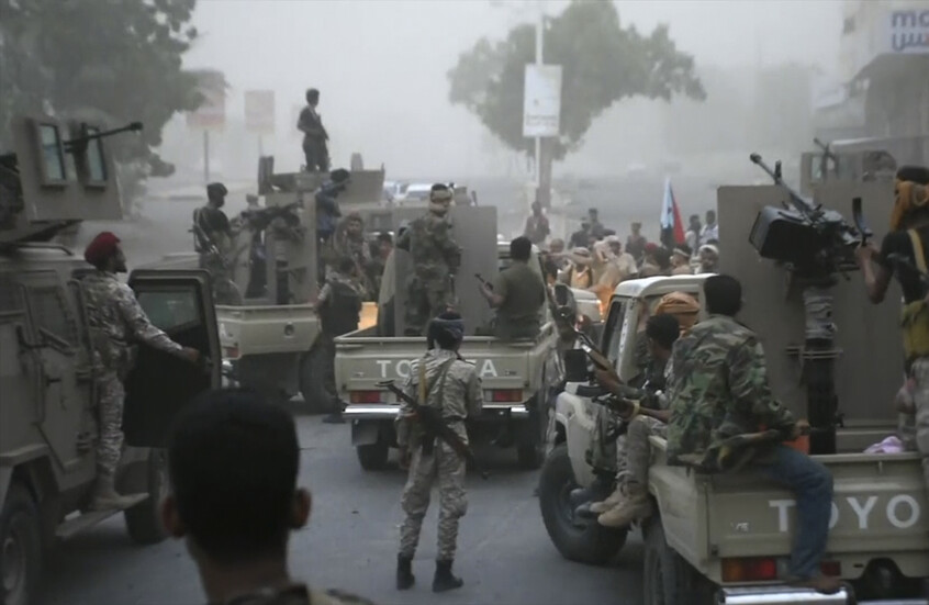 مسؤول سعودي: المملكة تطالب بخروج القوات التابعة للمجلس الانتقالي الجنوبي في اليمن من حضرموت والمهرة