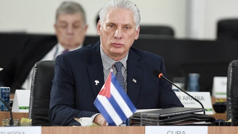 رئيس كوبا يدين احتجاز القوات الأمريكية لناقلة نفط قبالة سواحل فنزويلا: قرصنة وتصعيد للعدوان