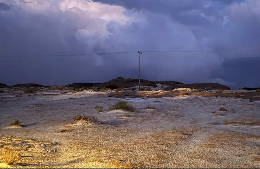 بالفيديو.. سيول جارفة وسيارات عائمة في جدة