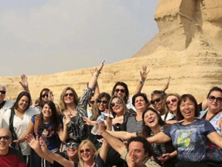 الخارجية الروسية تصدر توضيحا بعد أنباء ارتفاع تأشيرة الدخول لمصر