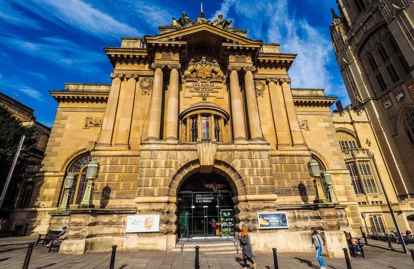 سرقة 600 قطعة أثرية من متحف بريطاني.. وتأخير غامض في الكشف عن الواقعة