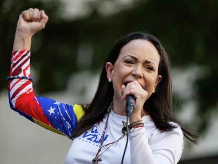 “سي بي إس نيوز”: قوات خاصة نظمت عملية لنقل المعارضة الفنزويلية ماتشادو إلى النرويج