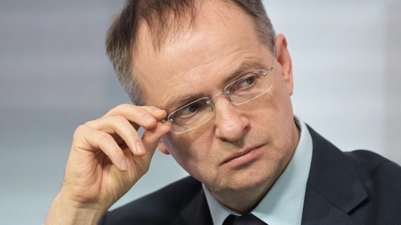 ميدينسكي يثبت بمثال تاريخي أن بدء العملية العسكرية الخاصة كان ضروريا بشكل مطلق