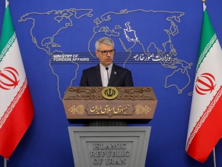 الخارجية الإيرانية تدين هجوم البحرية الأمريكية على سفينة تجارية في البحر الكاريبي