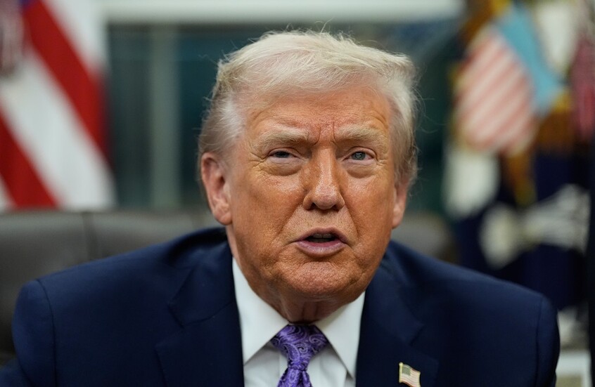 ترامب: نبحث نزع السلاح النووي مع روسيا والصين والجميع مهتمون بتحقيقه