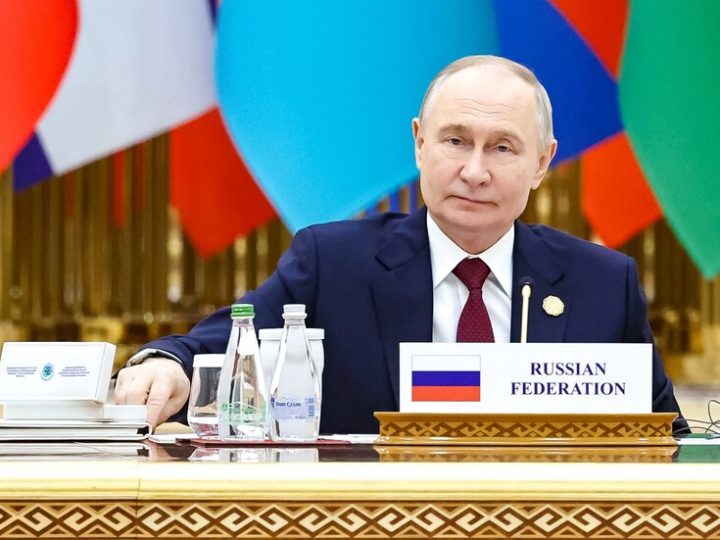 بوتين يهنئ تركمانستان بذكرى الاعتراف الدولي بالحياد 