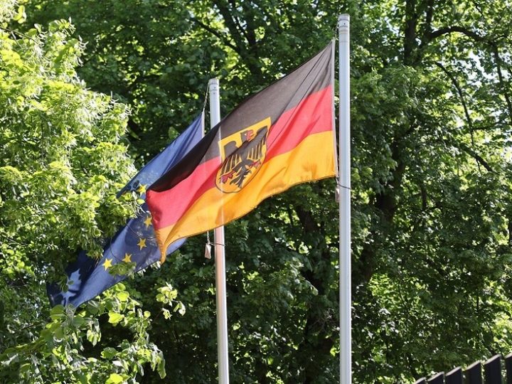 ألمانيا تدعو إسرائيل إلى وقف بناء المستوطنات في الضفة الغربية