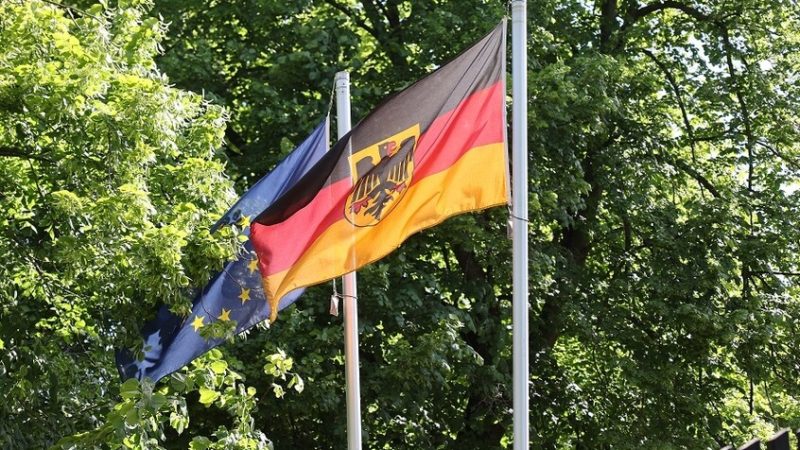 ألمانيا تدعو إسرائيل إلى وقف بناء المستوطنات في الضفة الغربية