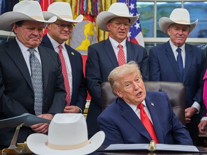 ترامب يشبه أحداث أوكرانيا بفوز أمريكا في مباراة الهوكي على الفريق السوفيتي في 1980