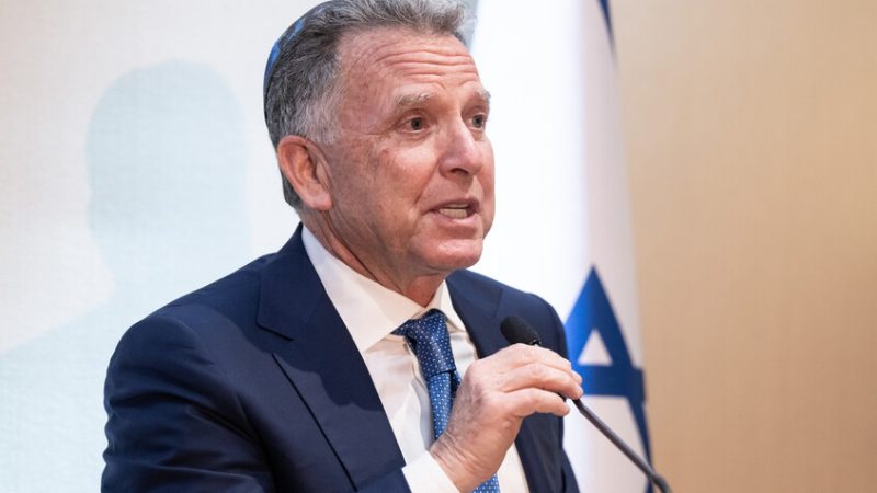 ويتكوف يلتقي زيلينسكي وقادة أوروبيين في برلين