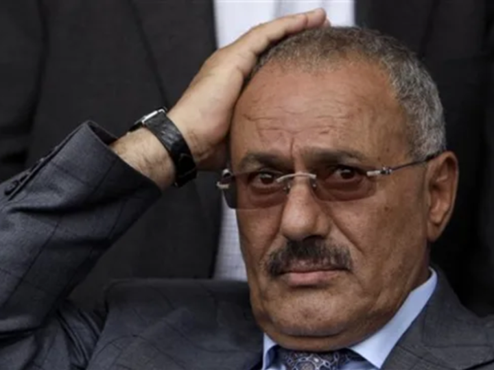 أبناء الرئيس اليمني الراحل علي عبد الله صالح أمام المحاكم في فرنسا بتهمة غسل الأموال