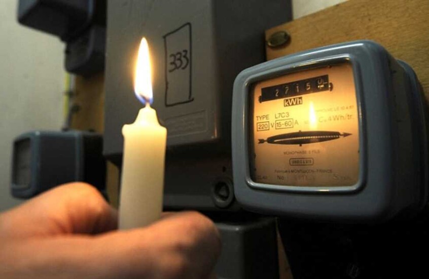 مصر تحسم مصير زيادة أسعار الكهرباء بعد تأجيلها عدة مرات