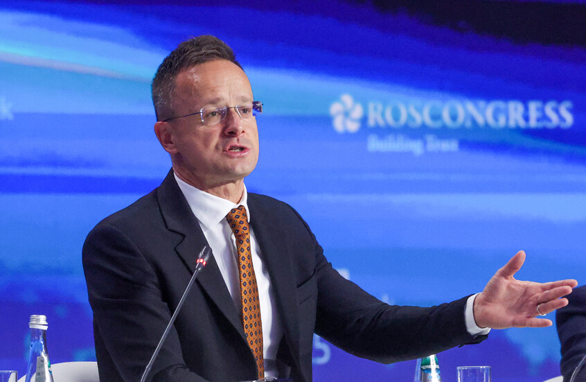 وزير خارجية هنغاريا يرد على سخرية نظيريه البولندي والأوكراني تجاه أوربان