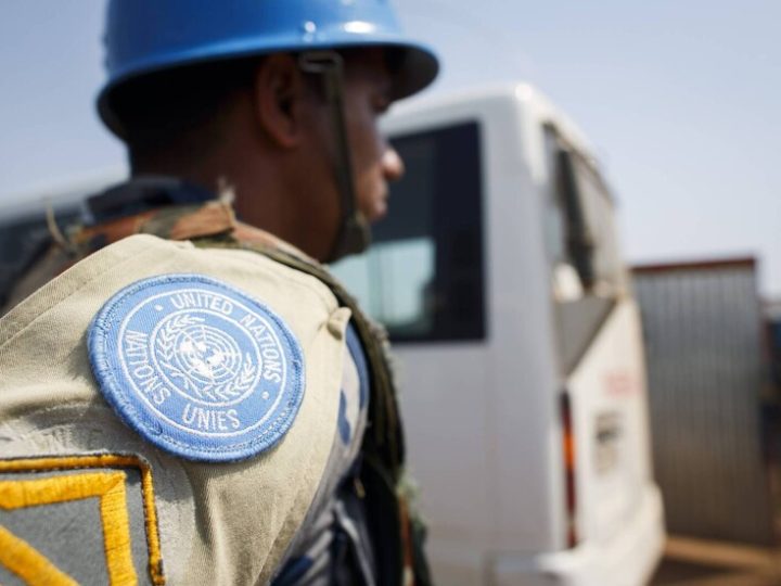 مستشار ترامب: الولايات المتحدة تدين الهجوم على القاعدة الأممية في السودان