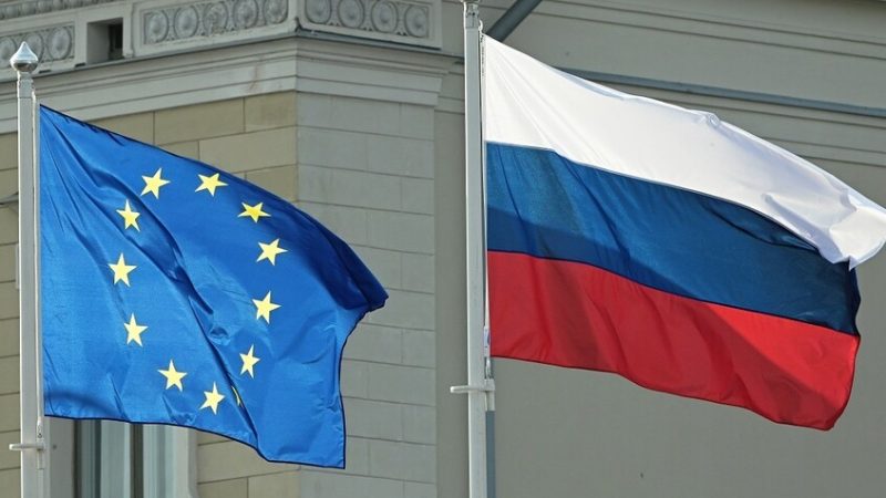 مستشار سابق للبنتاغون: الاتحاد الأوروبي سيغير موقفه والنزاع الأوكراني سينتهي وفق سيناريو حرب فييتام