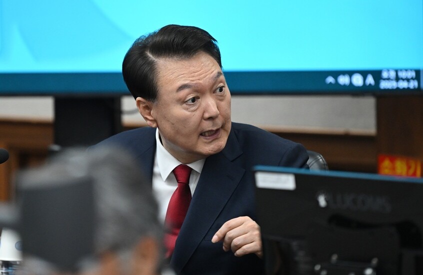 مستشار خاص: الرئيس الكوري المخلوع حاول إشعال حرب بين الكوريتين لتبرير الأحكام العرفية