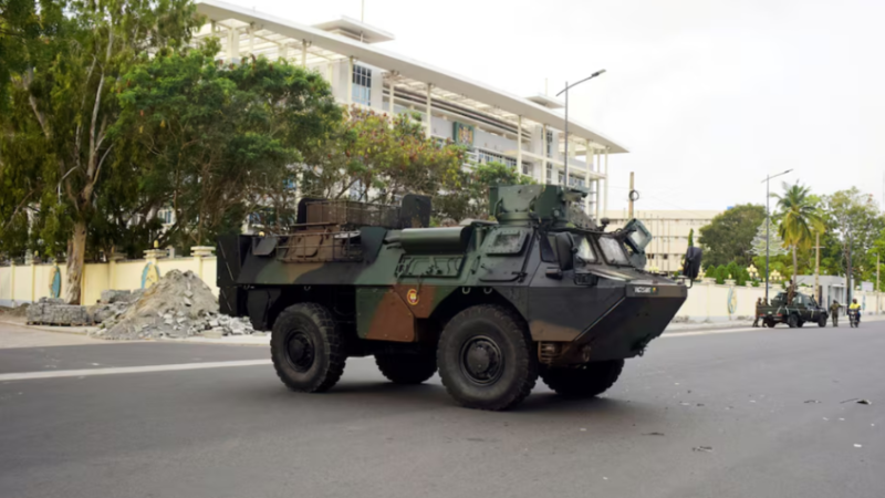 “إيكواس” تشيد بإجهاض انقلاب بنين وتهدد غينيا بيساو بعقوبات فورية