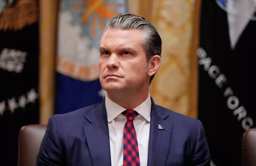 وزير الحرب الأمريكي: إنه ليوم مناسب لمحاربة الإرهاب”