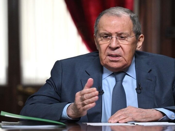 لافروف: الاتحاد السوفيتي ارتكب خيانة بسحب قواته من ألمانيا الشرقية