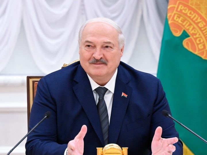 لوكاشينكو: أبواب بيلاروس مفتوحة أمام مادورو