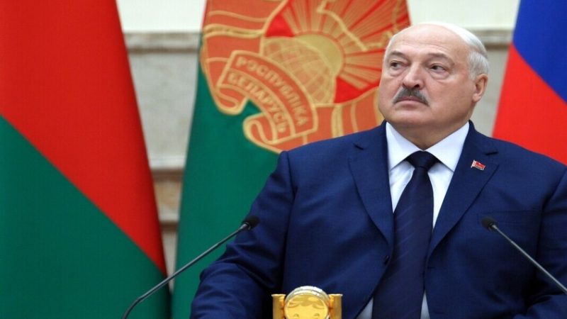 “لماذا أدافع عمن يخنقني؟”.. لوكاشينكو يرفض “حراسة” أوروبا من المخدرات