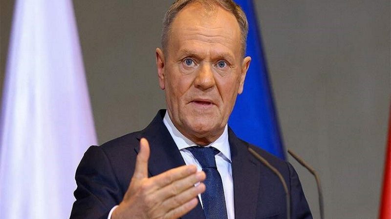 توسك: التنازلات الإقليمية لأوكرانيا تعد جزءا من شروط الولايات المتحدة لتكون الضامنة لاتفاق السلام