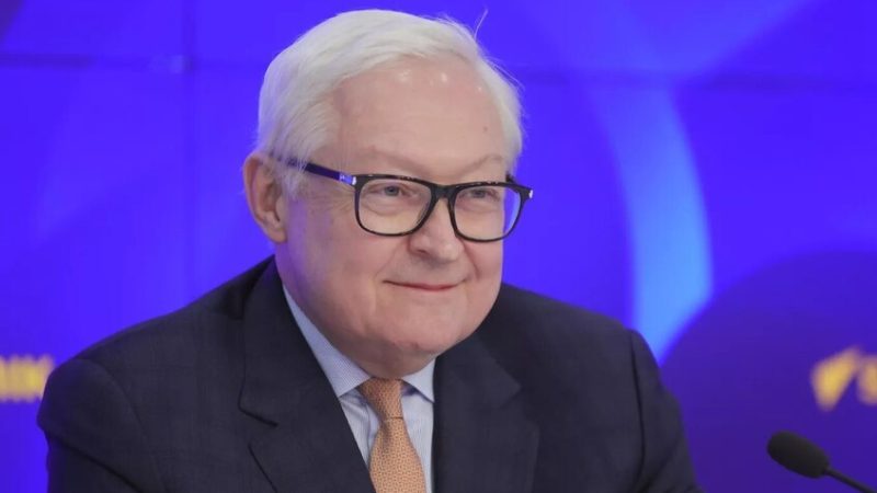 ريابكوف: غموض حول مخرجات برلين وروسيا مستعدة لمضاعفة الجهود لحل الأزمة الأوكرانية