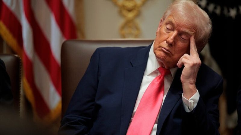 البيت الأبيض: ترامب يحتاج إلى موافقة الكونغرس للتحرك على البر الفنزويلي