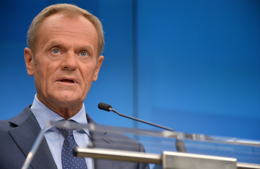 توسك: دول “الناتو” المتاخمة لروسيا تنوي سحب المزيد من الأموال من الاتحاد الأوروبي