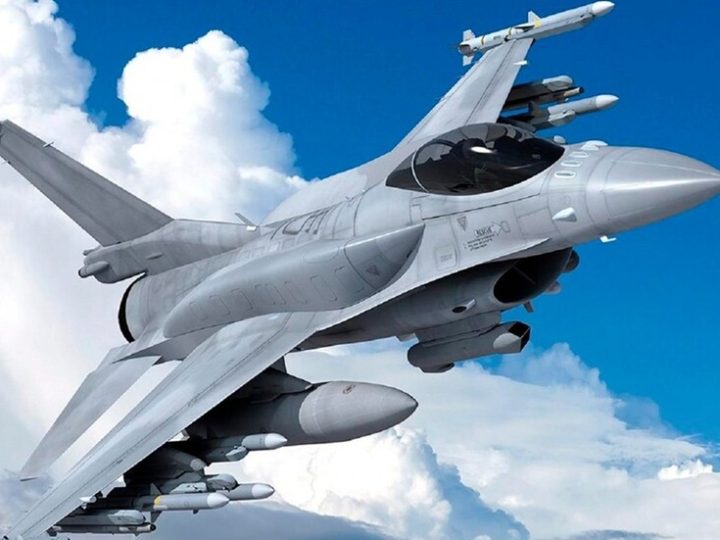 وصول أولى مقاتلات F-16 المتطورة إلى بلغاريا لتحديث أسطولها الجوي