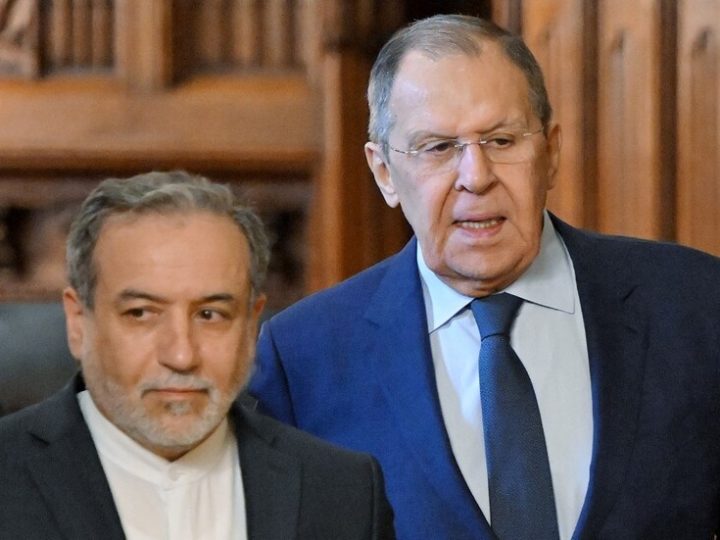 لافروف لعراقجي: لم يصل الأمر حد كرم الضيافة بعد
