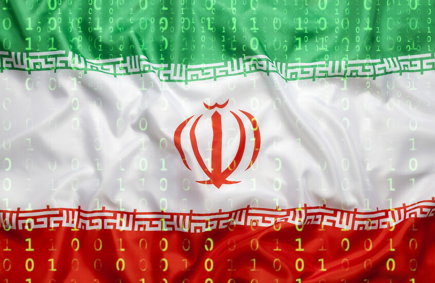 قراصنة “إيرانيون” يهددون رئيس وزراء إسرائيلي سابق: سنكشف كل شيء!