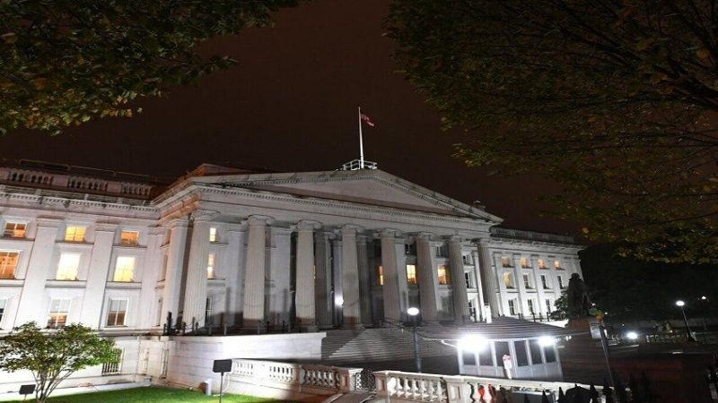 الخزانة الأمريكية تجيز إجراء معاملات متعلقة بالطاقة النووية مع بنوك روسية حتى يونيو 2026