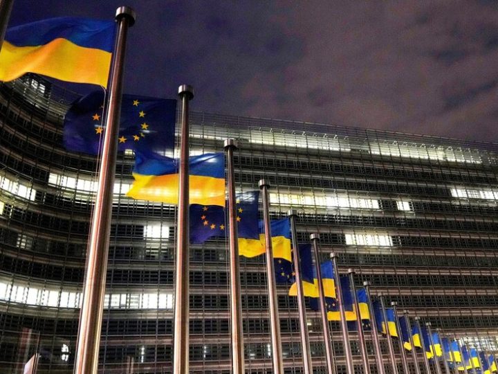 “بوليتيكو”: المحادثات بين أعضاء الاتحاد الأوروبي بشأن مصادرة الأصول الروسية وصلت إلى طريق مسدود