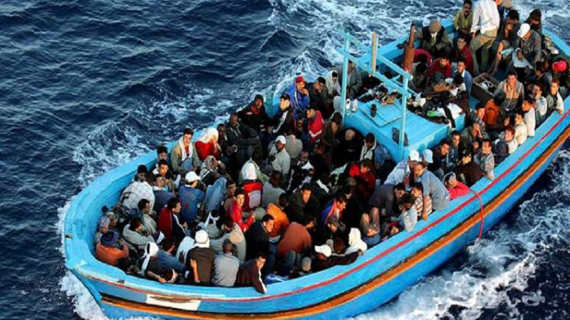 بعد فاجعة 14 مصريا.. دار الإفتاء توضح حكم “الهجرة غير الشرعية”